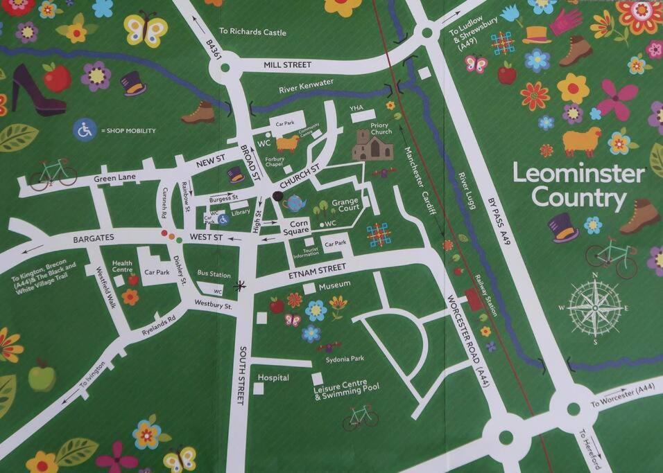 Medieval Roots And Harry Potter Townhouse - Hiking Near Ludlow Leominster Exteriör bild